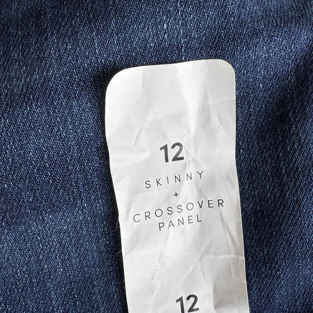Isabel Maternity by Ingrid & Isabel Skinny Crossover Panel Jeans Dark Wash 12 - Picture 4 of 15